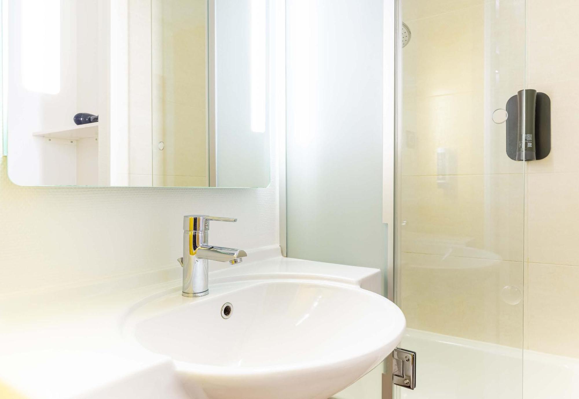 B&B Hotel Nantes Aeroport 부그네 외부 사진